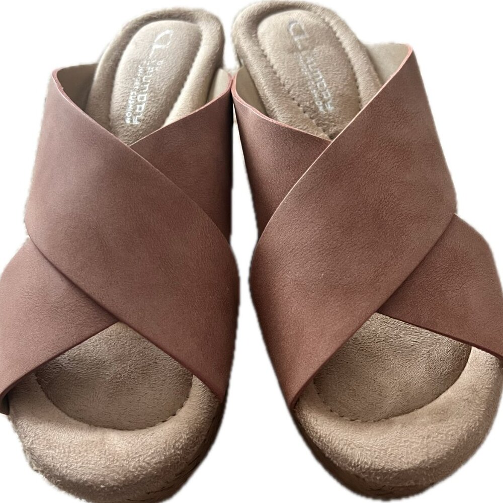 CL by Laundry Women's Dream Day Smooth Espadrille Wedge Sandal, Size 6.5 EUR 37